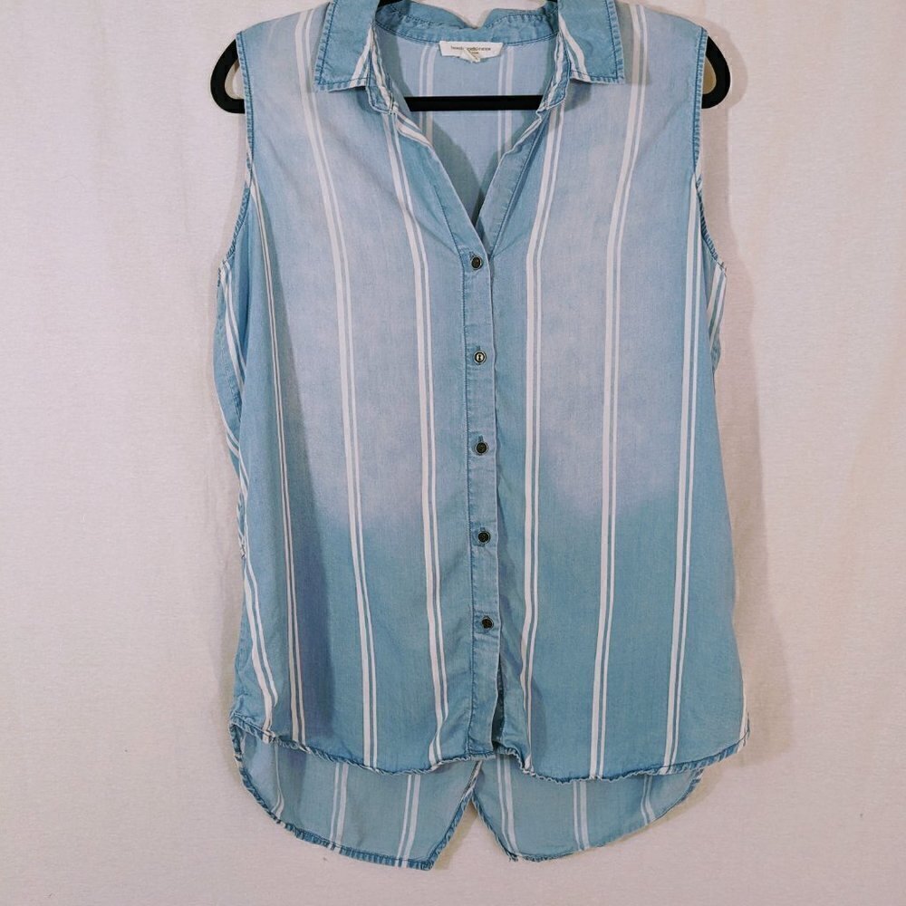 BeachLunchLounge Sleeveless Light Blue & White Stripe Button Down Top Size L